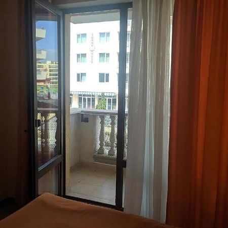 Апартаменты Royal Sun, 6 People, 600 M From The Sea Солнечный берег Экстерьер фото