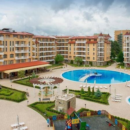 Апартаменты Royal Sun, 6 People, 600 M From The Sea Солнечный берег Экстерьер фото